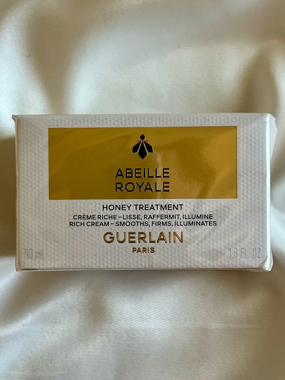 GUERLAIN Abeille experience luxurious