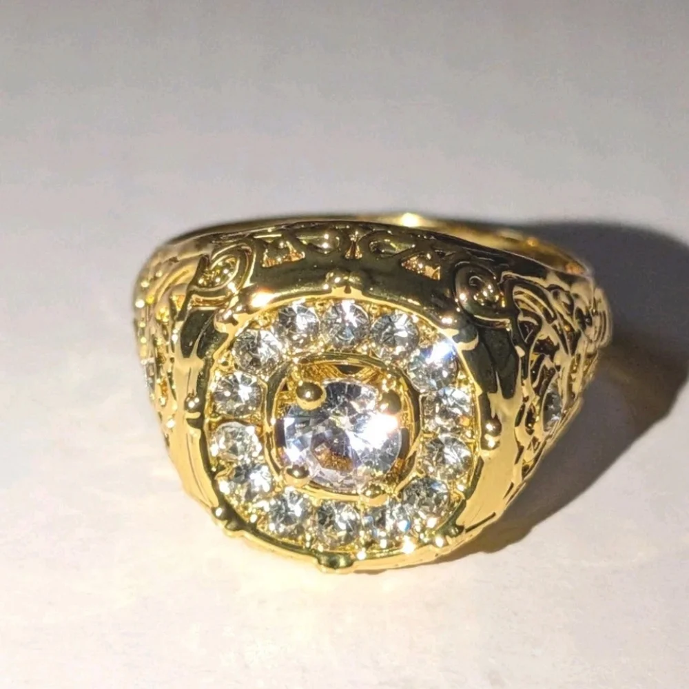 boutique moment timeless moissanite