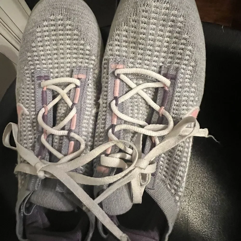 Big Kid's Nike Air VaporMax 2021 FK Wolf Grey/Pink Glaze (DB1550 007) SZ 3.5