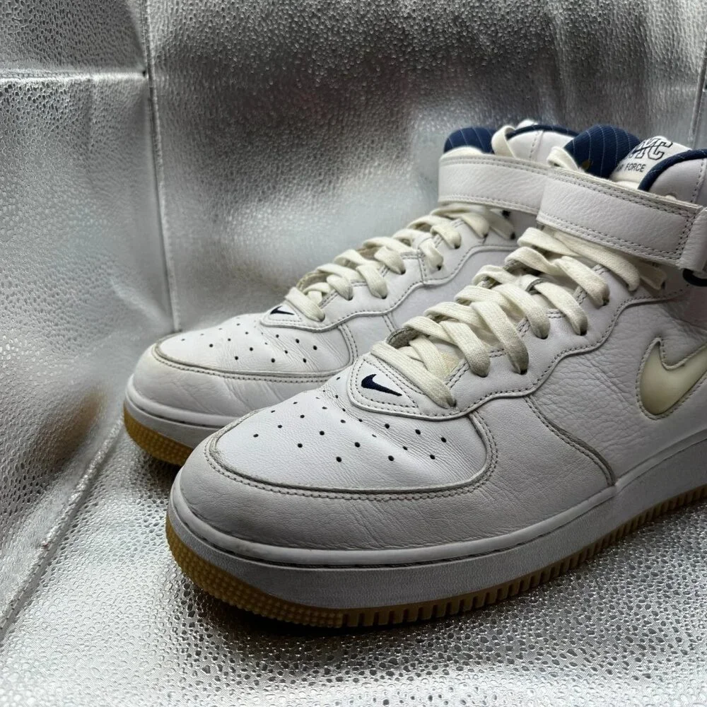 Size 13 Nike Air Force 1 Mid QS NYC Yankees‎ Mens White Sneaker Shoes DH5622-100