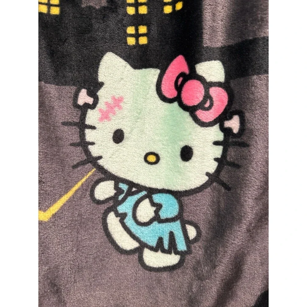 Hello Kitty nwt hello