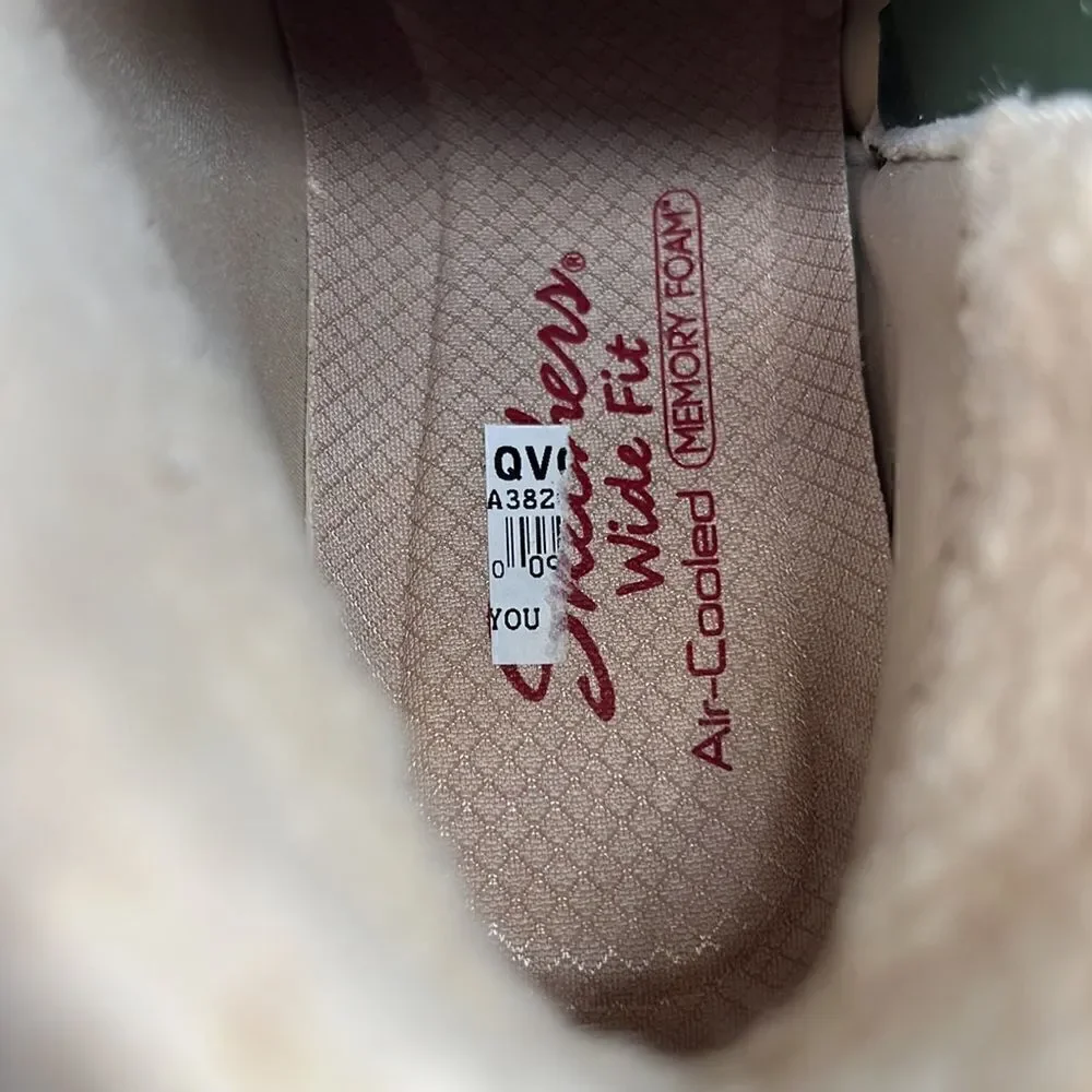 Skechers Olive suede Jumper Sweet Stud scrunch wedge booties NWT