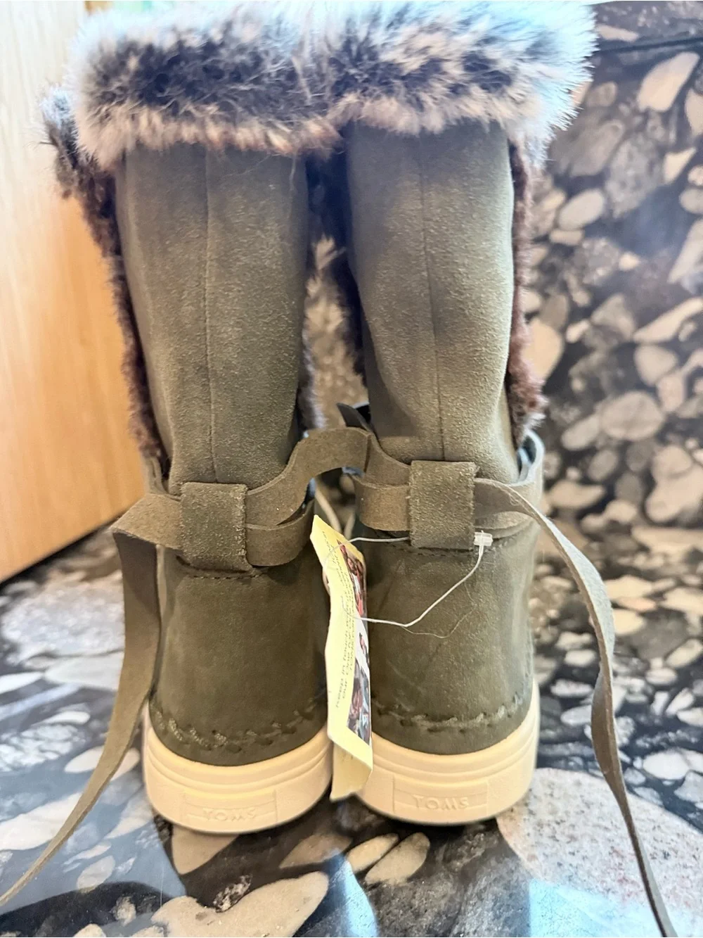 TOM VISTA WATERPROOF SUEDE FOREST WOMEN SIZE 7.5 NWT
