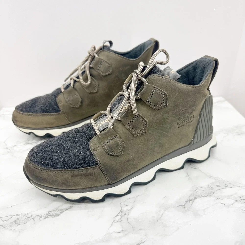 Sorel Kinetic Caribou Quarry Green Short Waterproof Boots Size‎ 8.5 Gorpcore