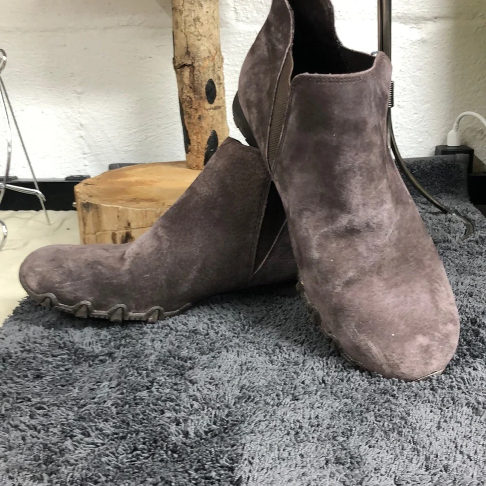 Skechers‎ Relaxed Fit ankle boots