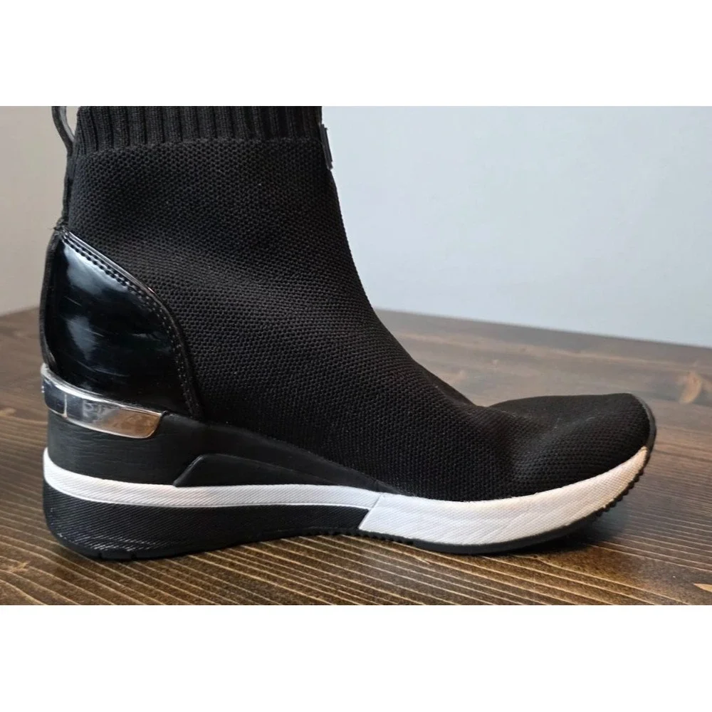 MICHAEL KORS Skyler Women's Boots Size 5 M Black Pull On Platform Ankle Shoes‎