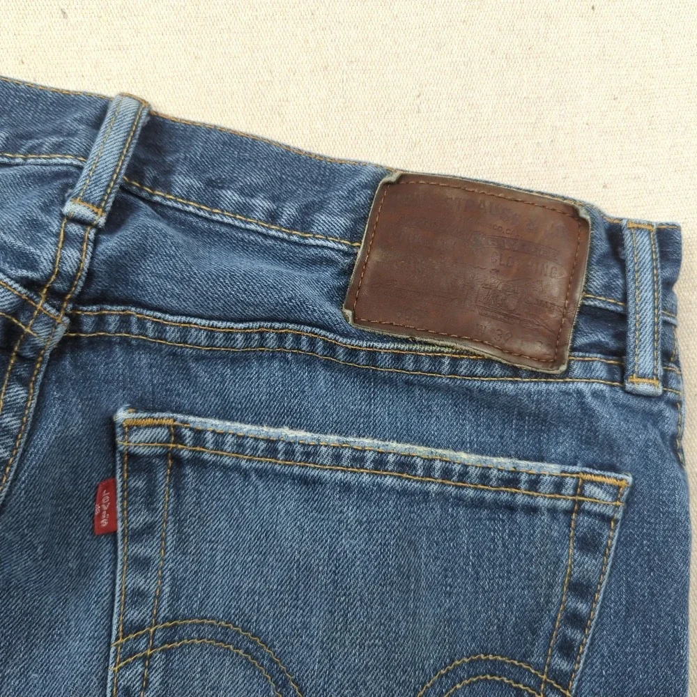 Levis will ship