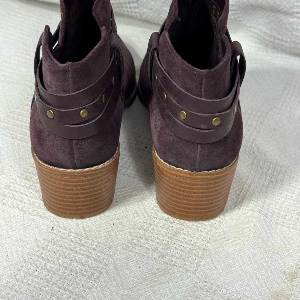 Clarks day design