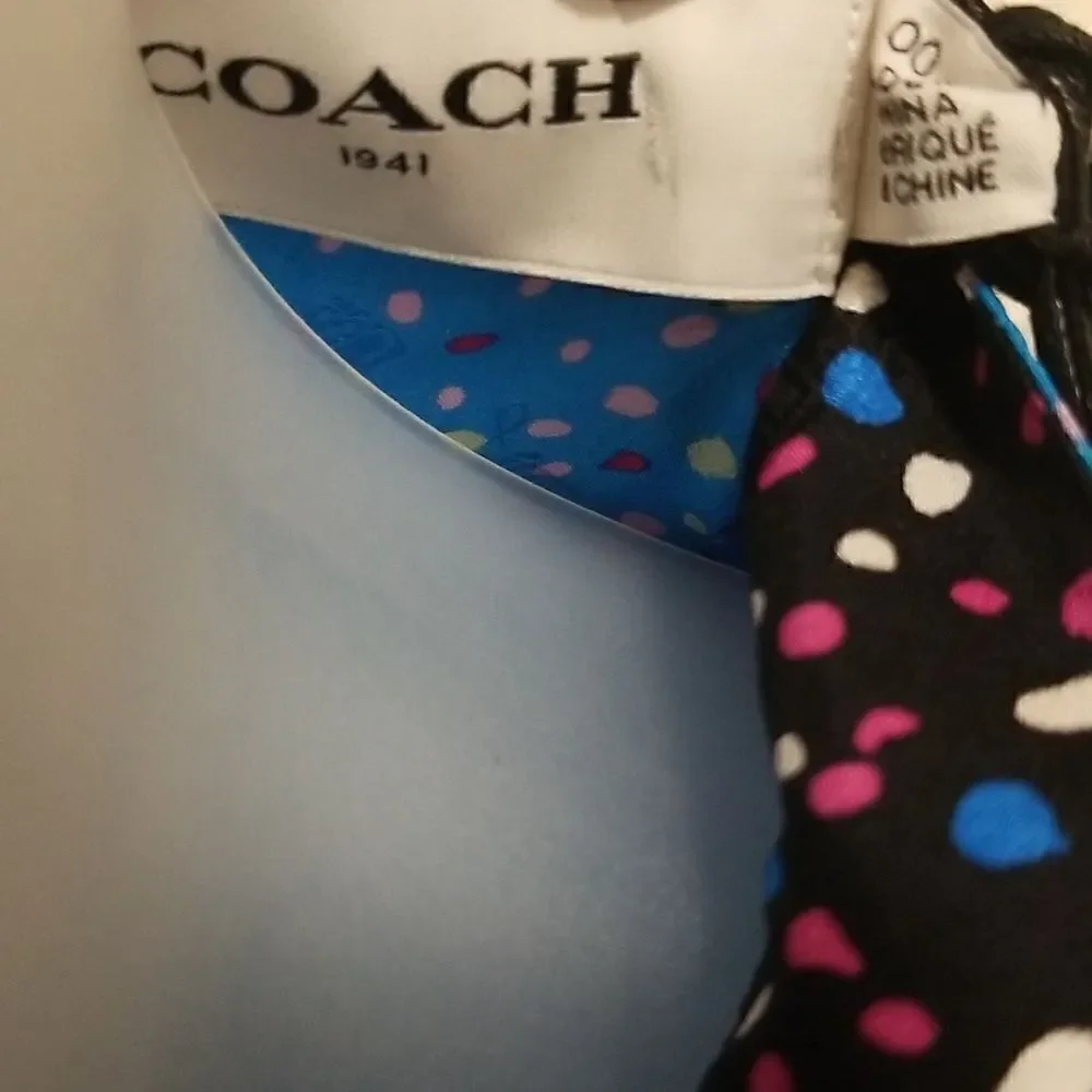 Coach 12 size