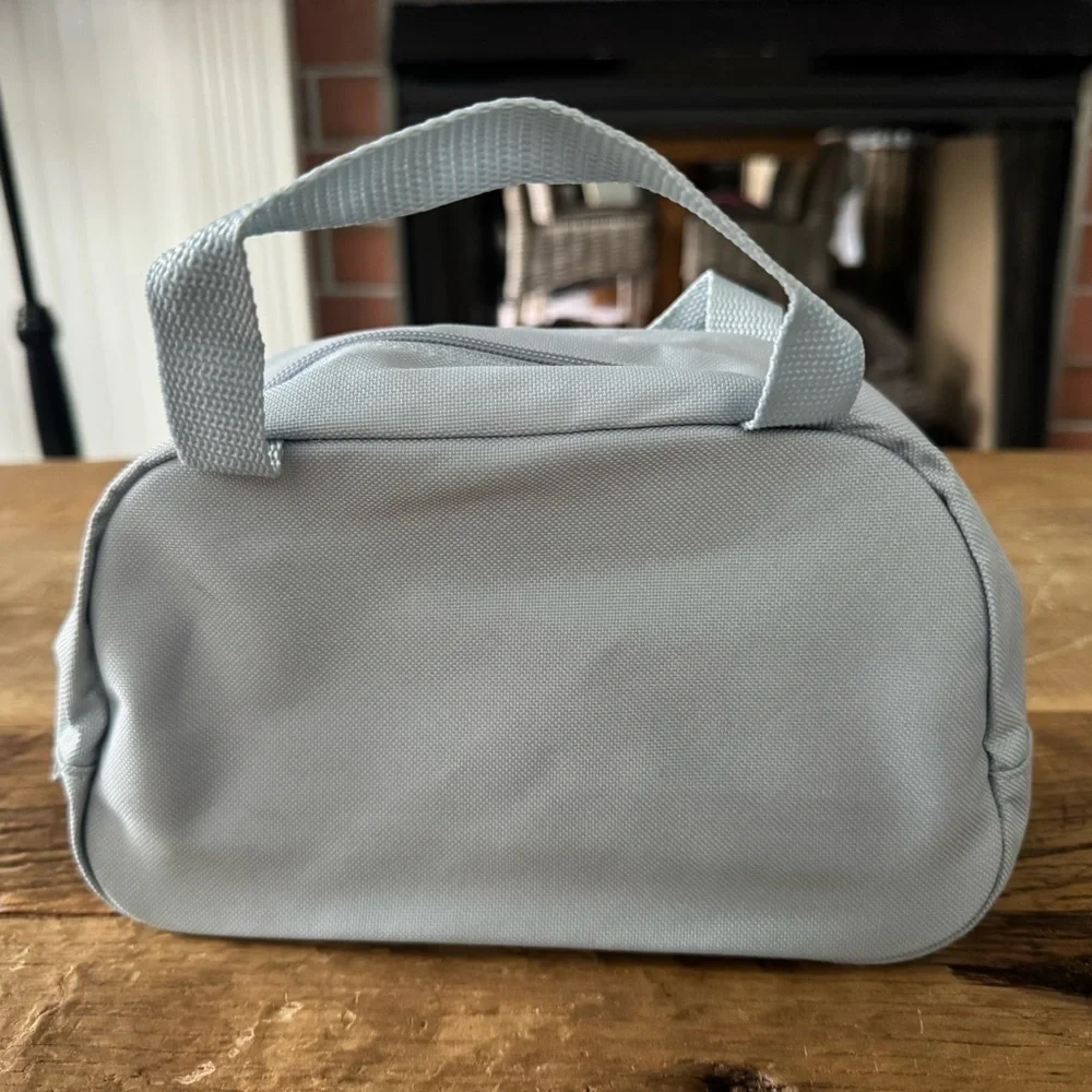 adidas toiletry bag