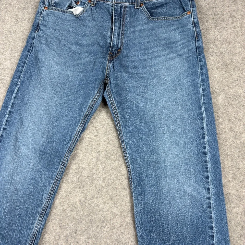 Levis great please
