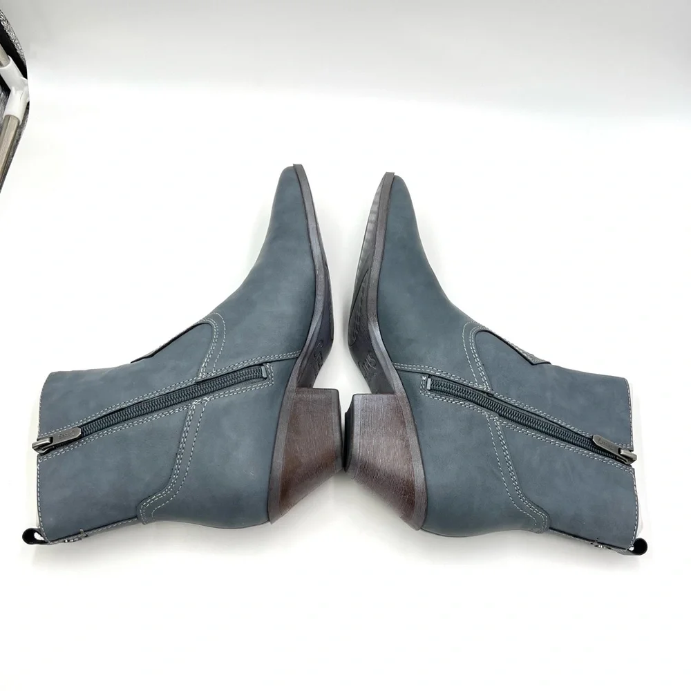 Circus NY Sam Edelman Size 6.5 Garth Gray‎ Blue Faux Vegan Leather Western Boots