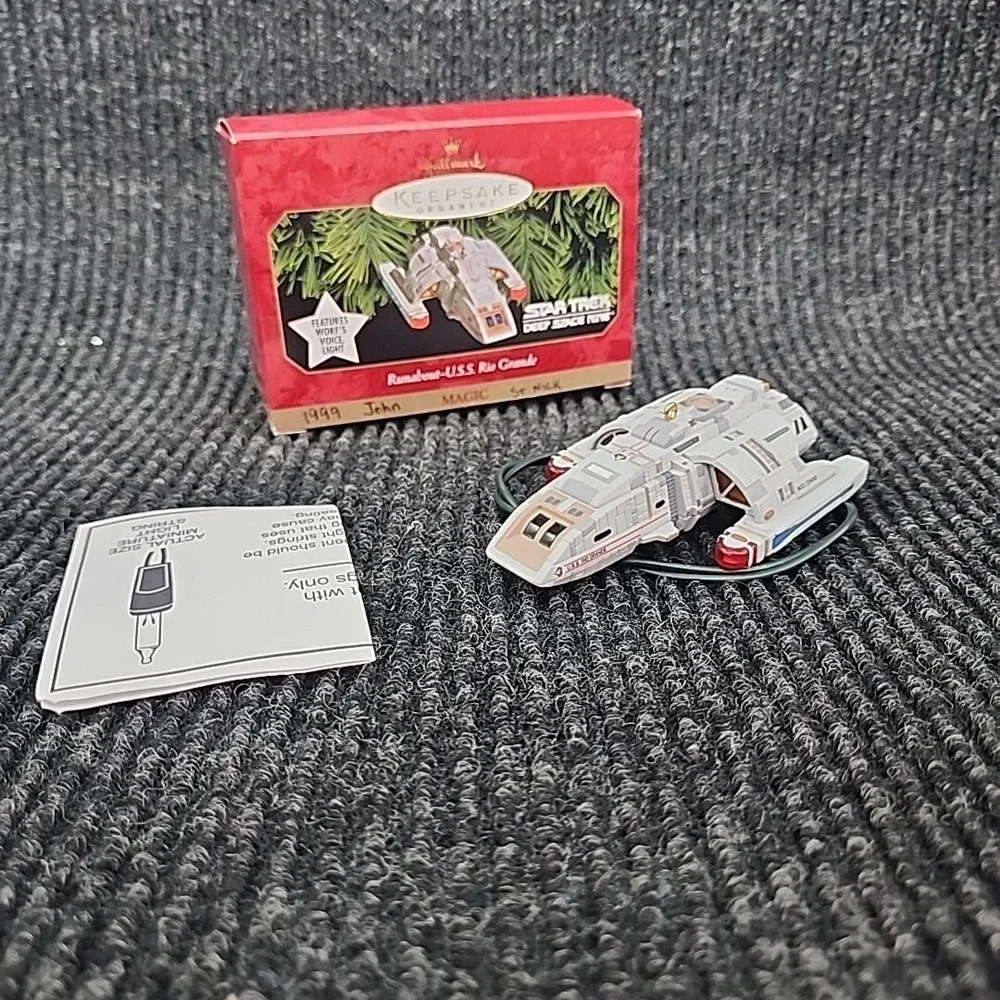 Hallmark‎ Star Trek Deep Space Nine Runabout USS Rio Grande Ornament 1999 - New