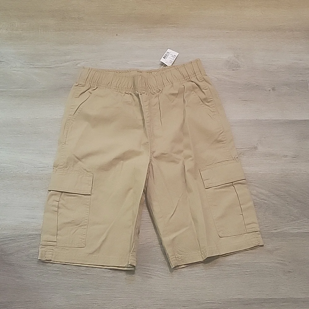 Childrens place tan elastic waist cargo shorts 14