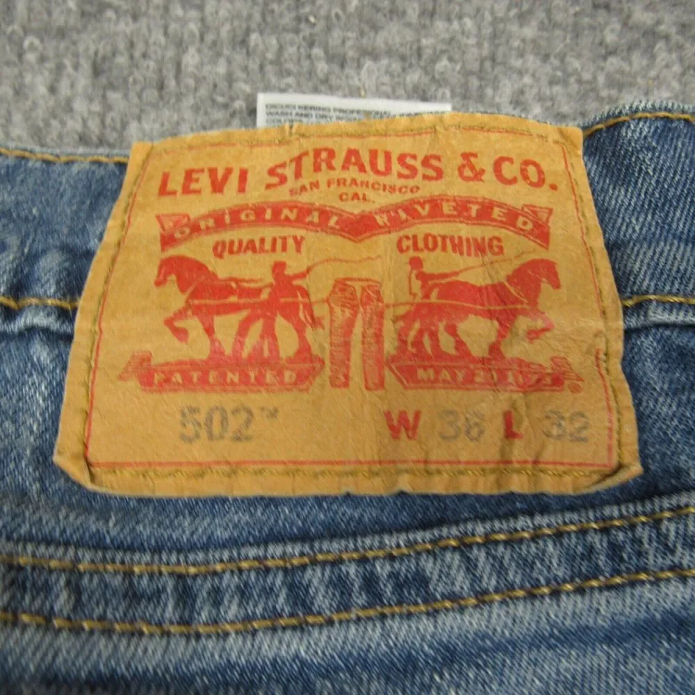 Levis inseam measures