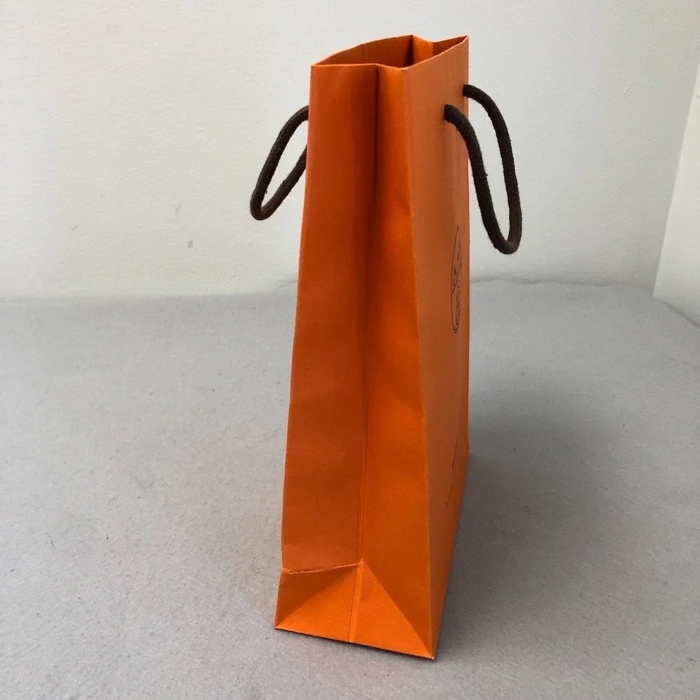HERMÈS step up