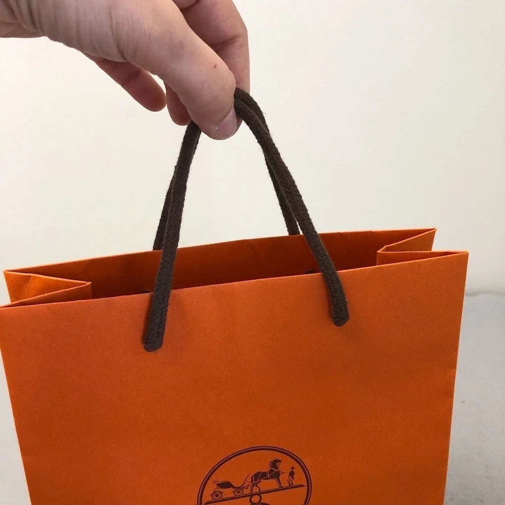 HERMÈS step up