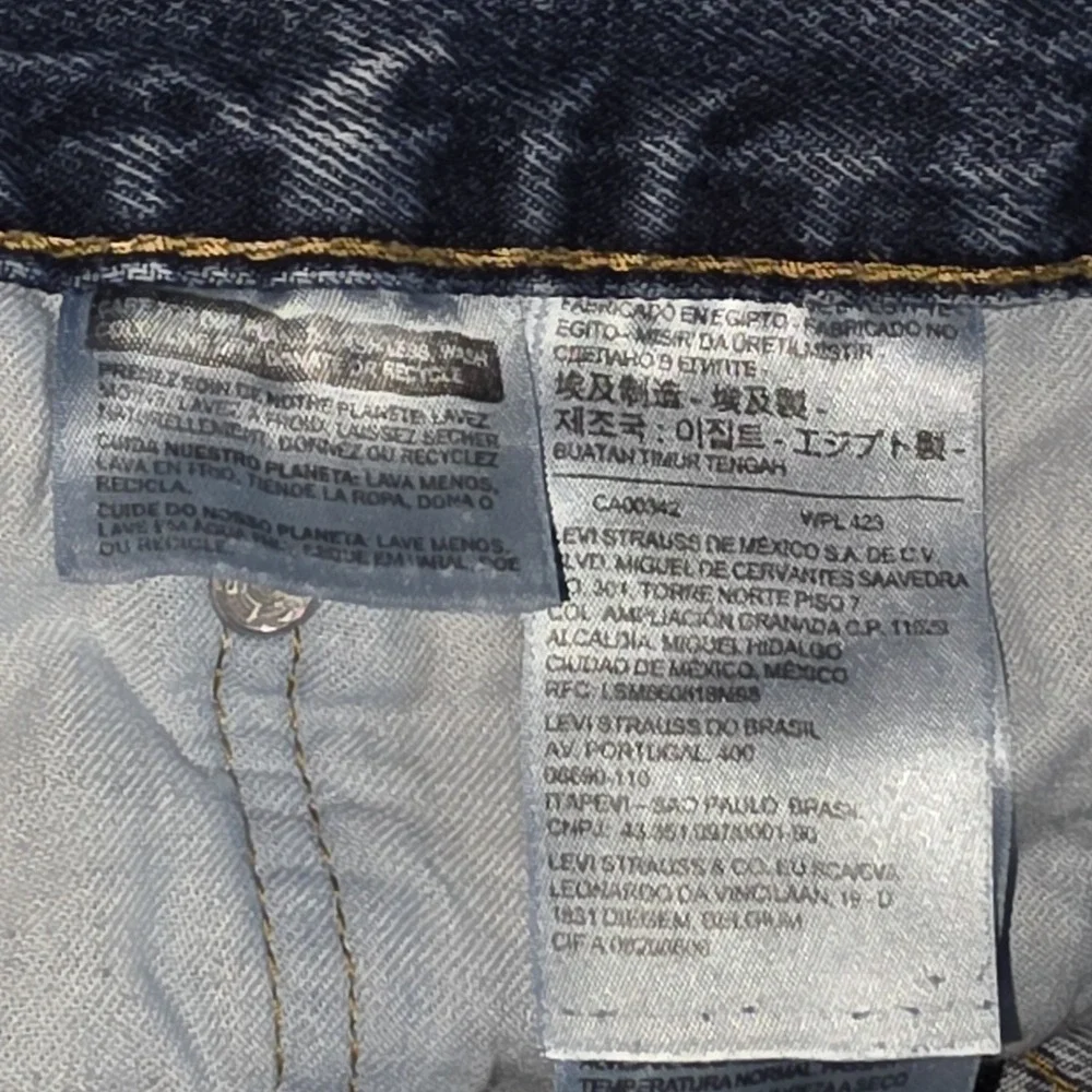 Levis levi 550