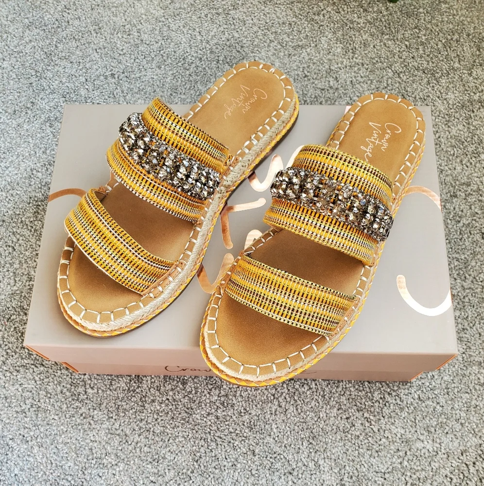 Crown vintage rhinestone slip on espadrilles, 8, yellow/ orange