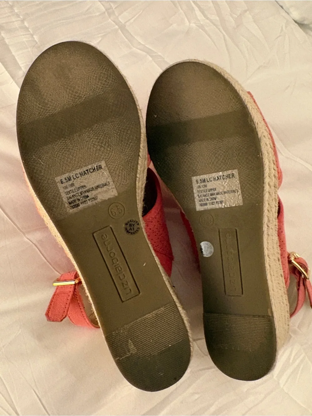 Liz Claiborne stylish coral