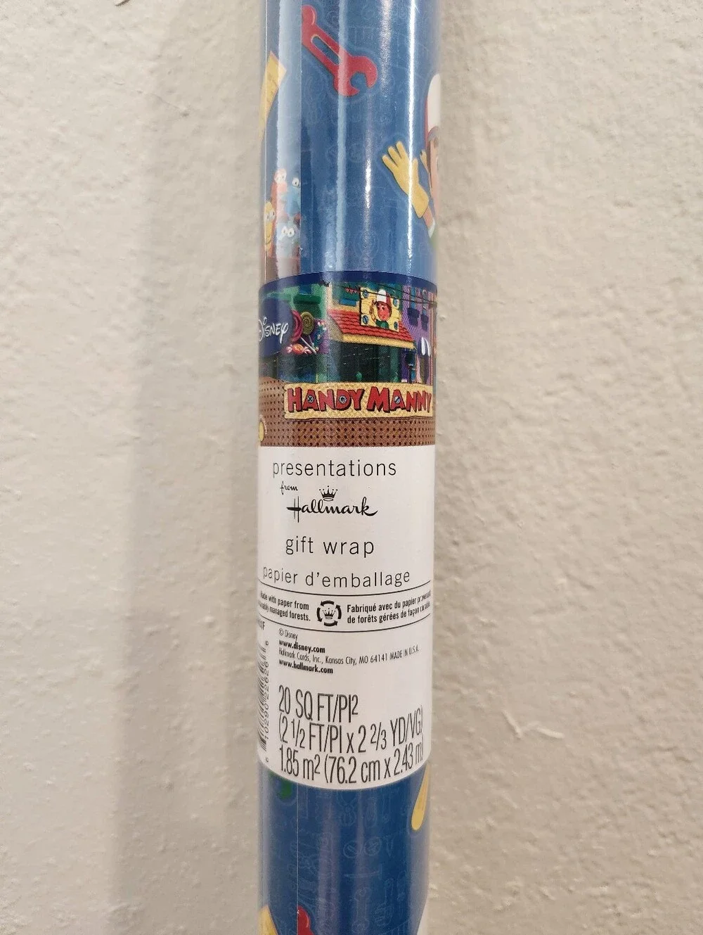 SEALED / NEW Handy Manny Blue 20sqft Wrapping Paper Disney Hallmark 3JRH31F