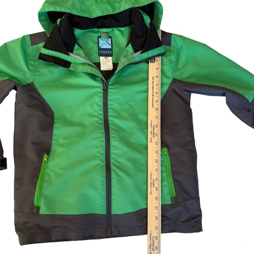 ICEBURG Youth‎ 12/14 Green Black Hooded Full Zip Jacket Outdoor Adventure *Holes
