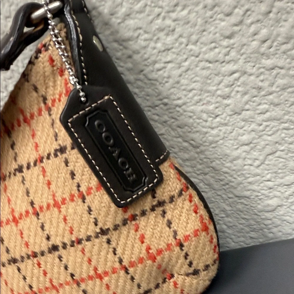 Coach chic shoulder