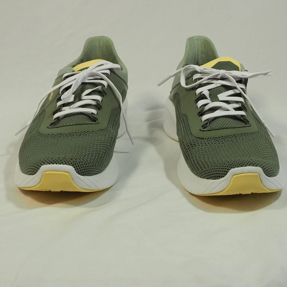 OluKai casual walking
