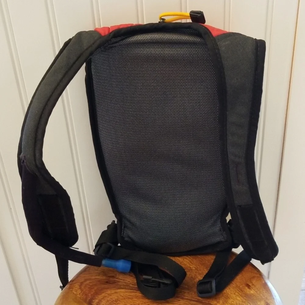 Camelbak weight used