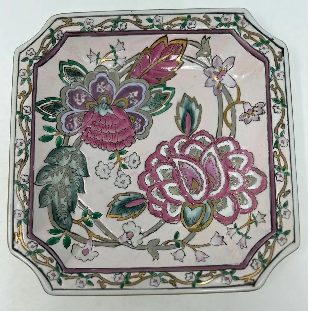 Classic Traditions a JC Penney Exclusive Floral Decor Plate Pink Green‎