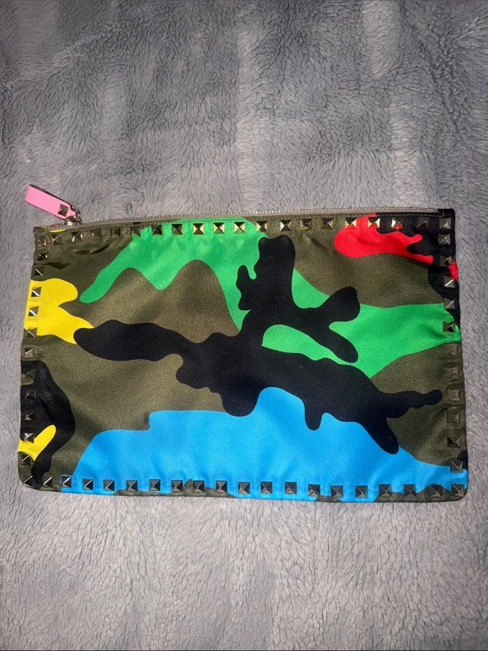 Valentino Garavani Pink Logo Camouflage nylon clutch excellent condition