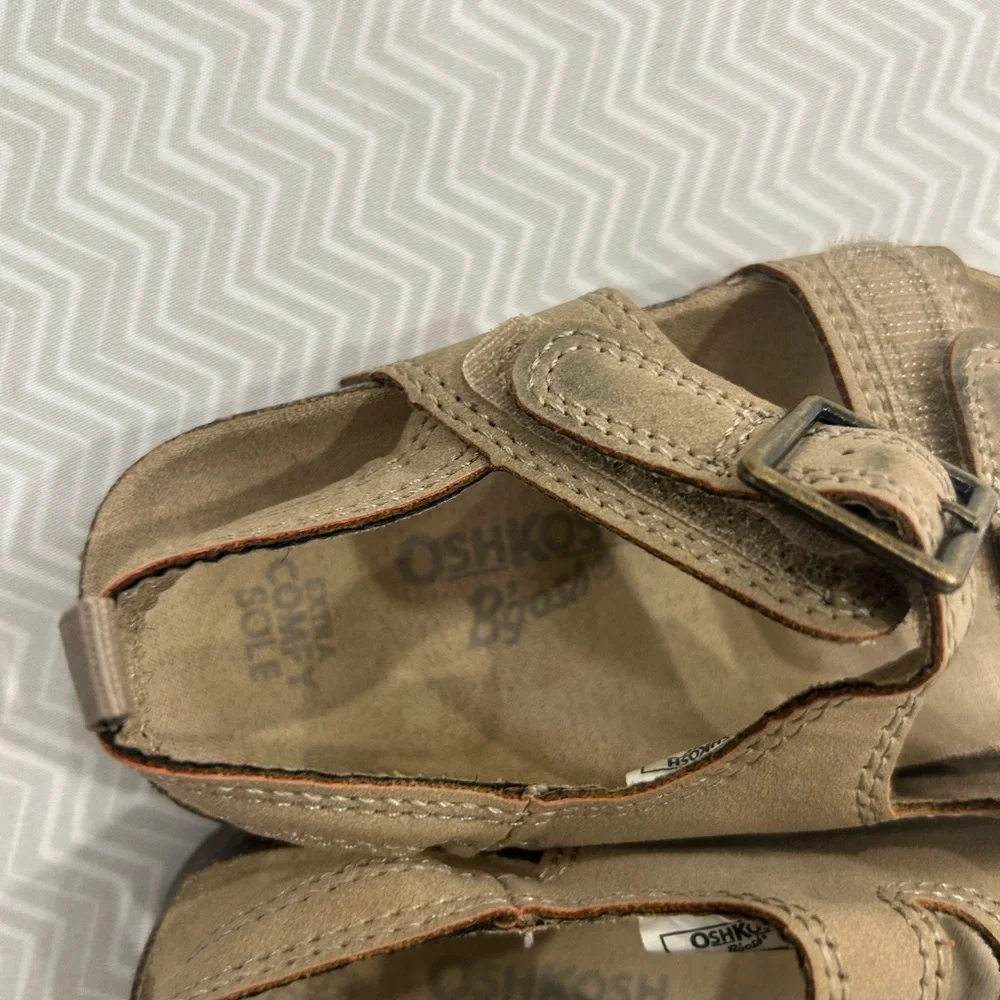 OshKosh Bgosh pre loved