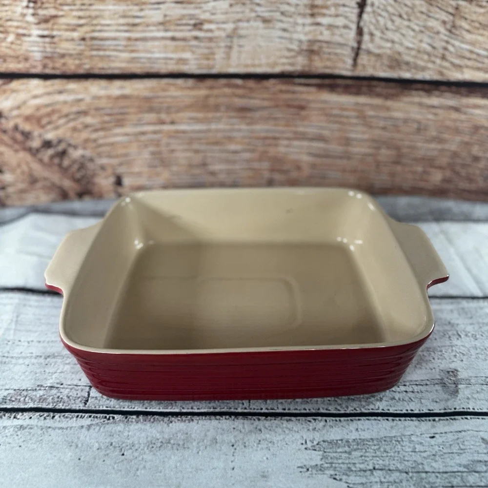 The Unbranded Brand brandani red