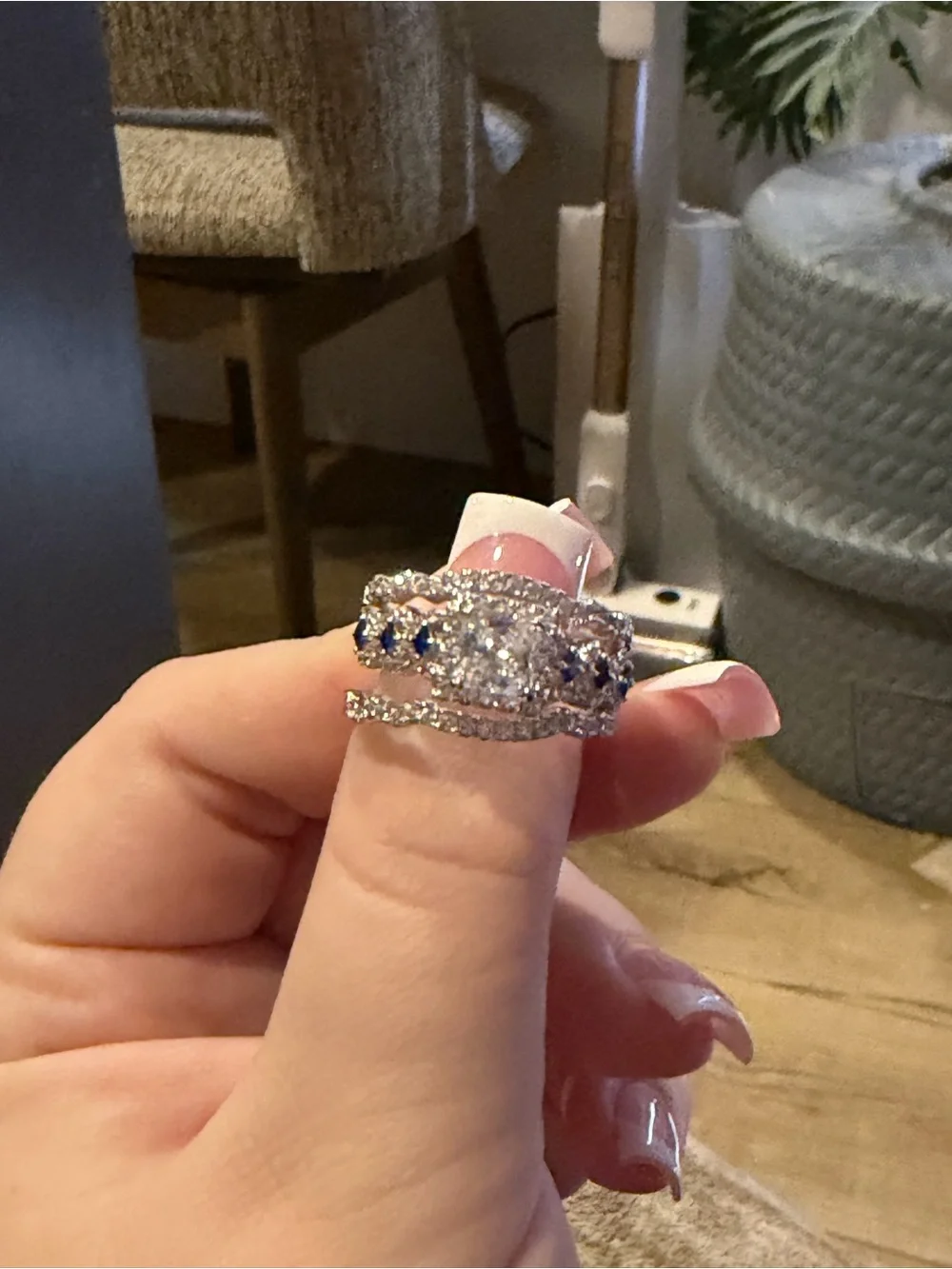 N/A elegant silver