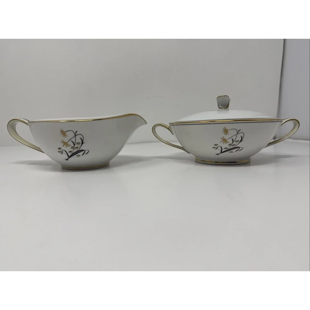 Vintage/Discontinued Noritake Diana 5522 Creamer and Sugar Bowl w/ lid gold rim