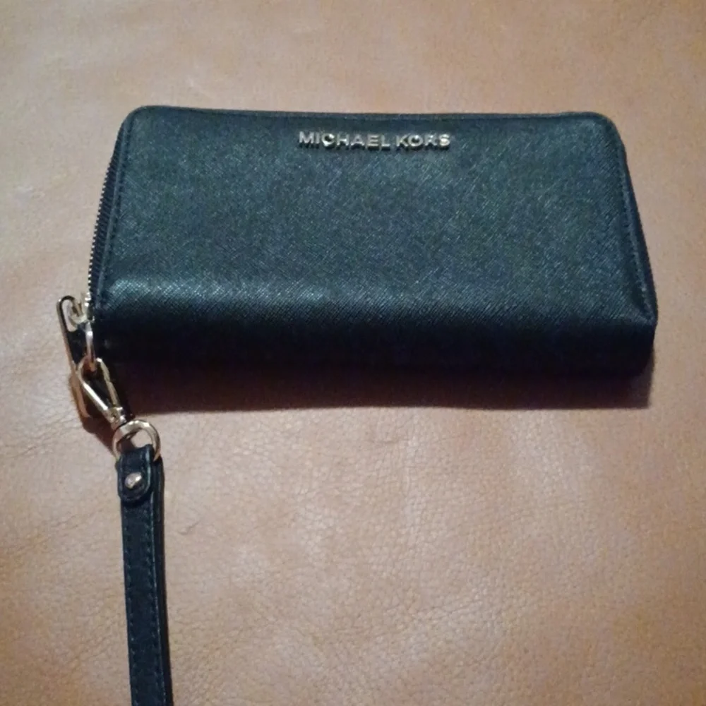 Michael Kors kors gold