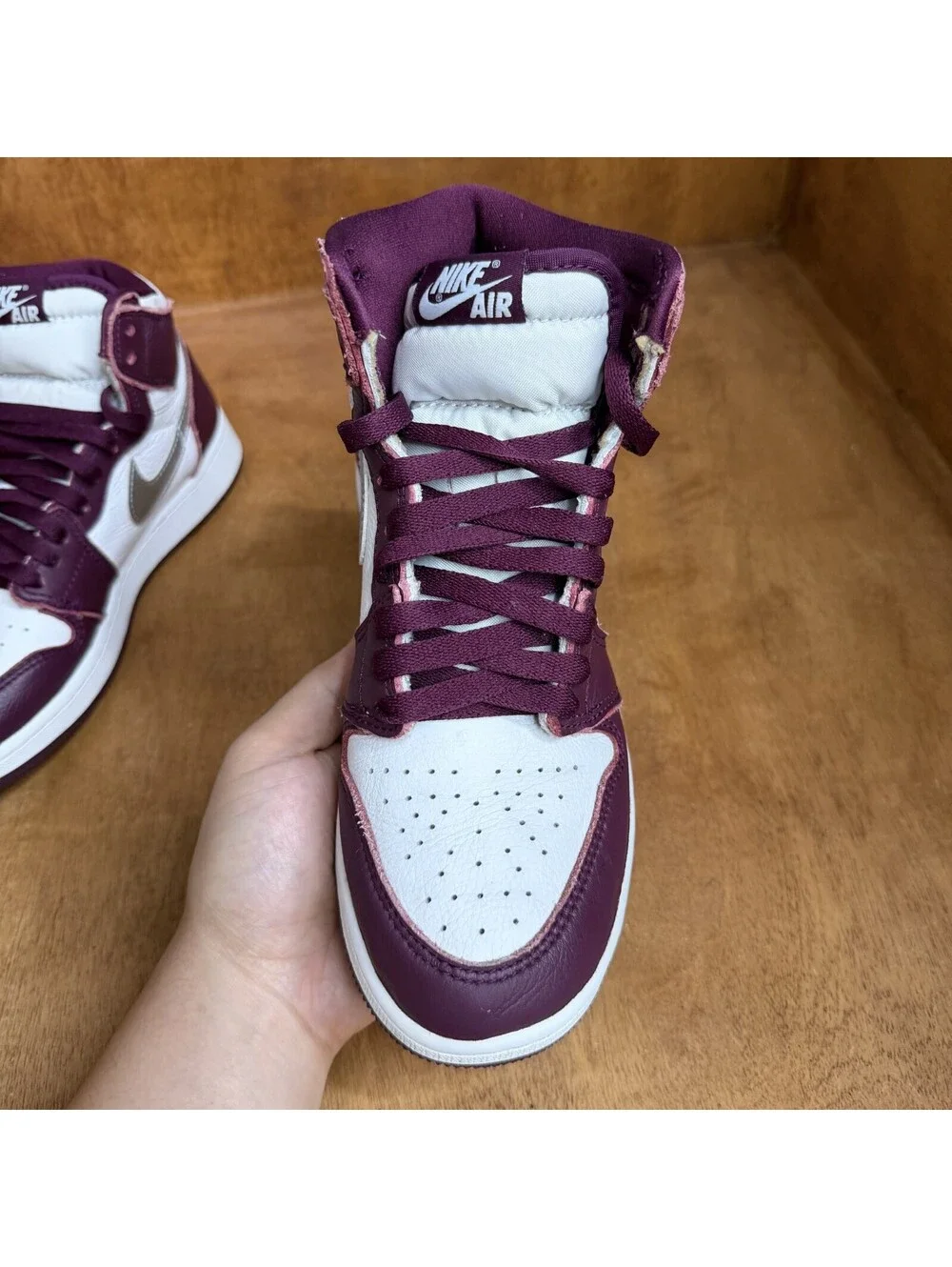 Nike Air Jordan 1 Retro High OG GS Bordeaux Youth Size 5.5Y Sneakers 575441-611