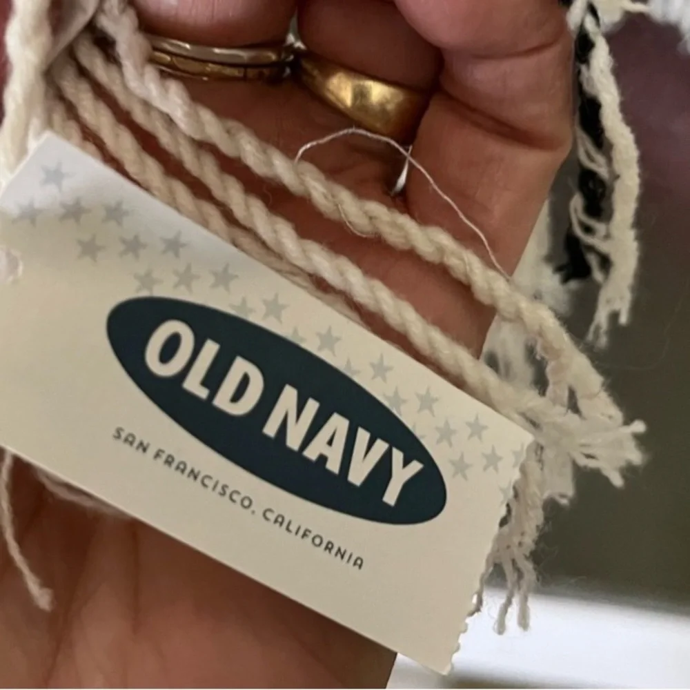 Old Navy stay cozy