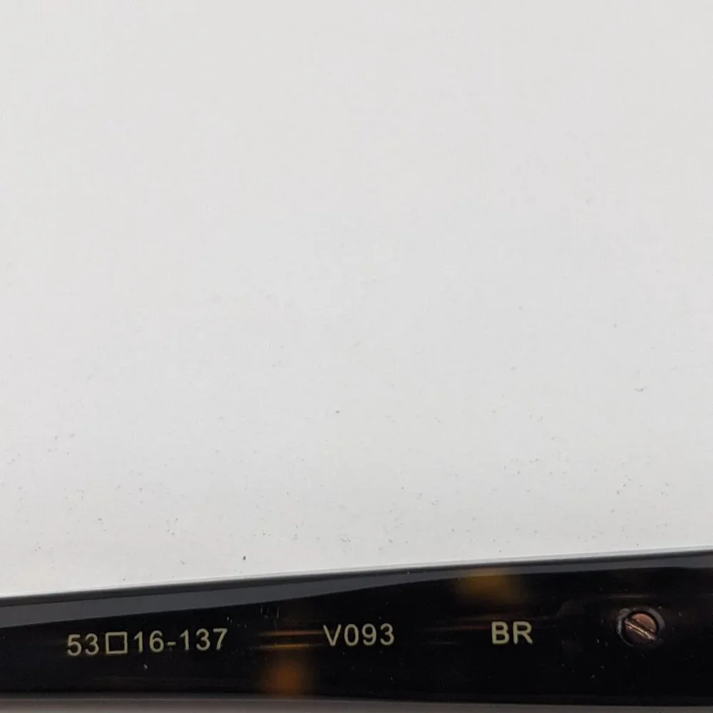 Vera Wang frame 10