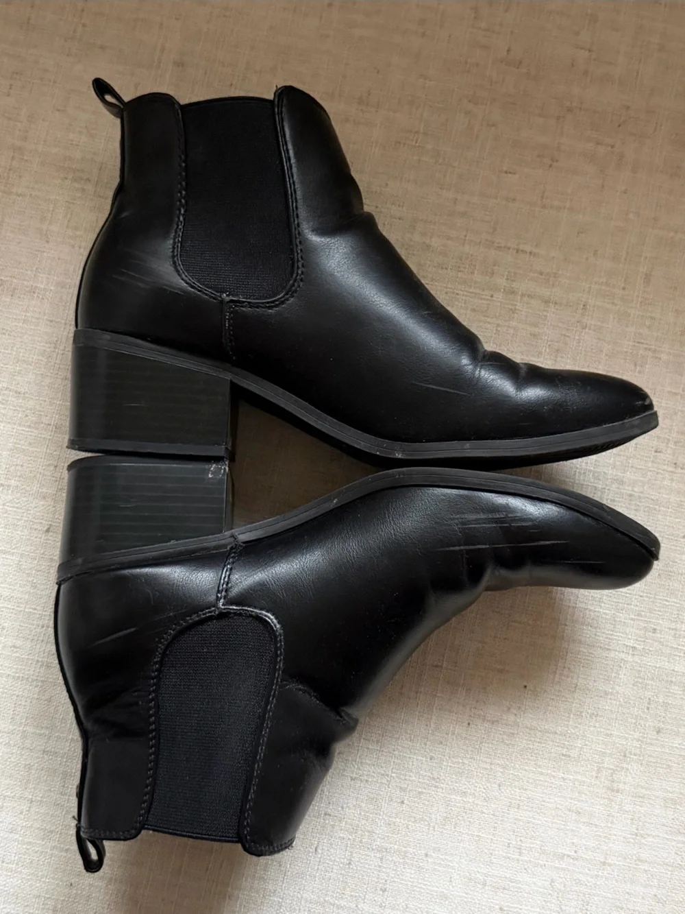 Black Leather Chelsea Ankle Boots with Block Heel