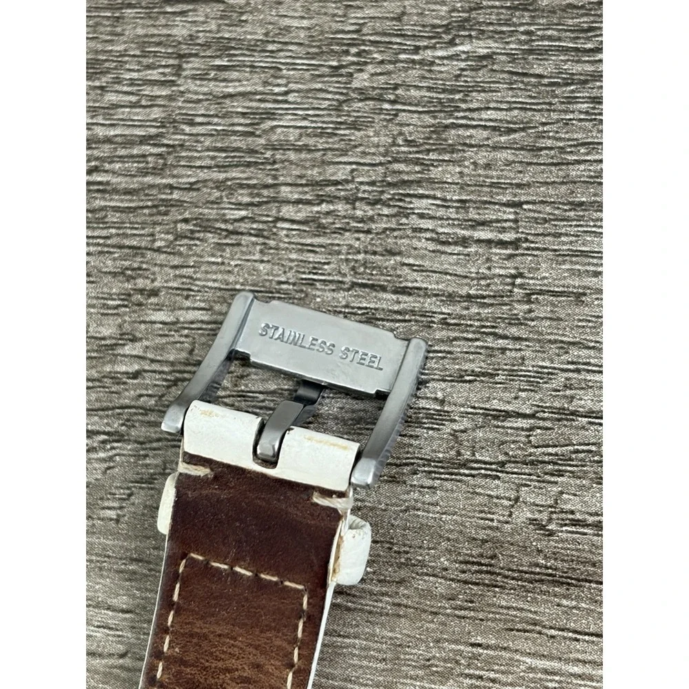 Fossil see all