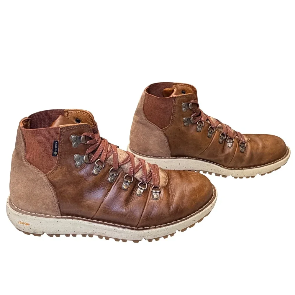 Danner Vertigo 917 Gold Rush Boots Men 10 Brown Leather Huckberry Gore-Tex 32387