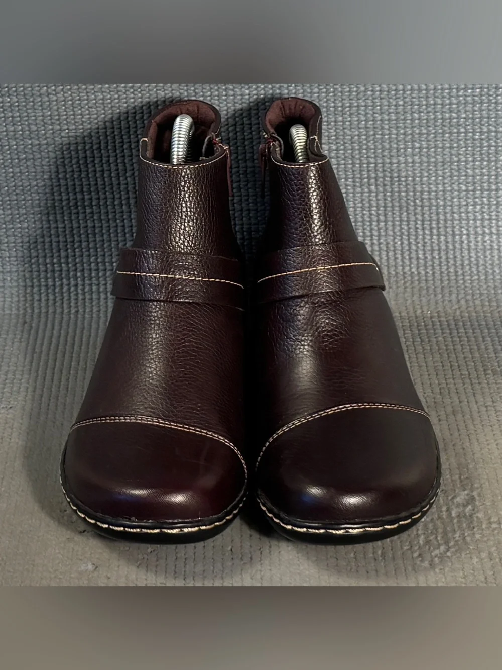 Clarks or package