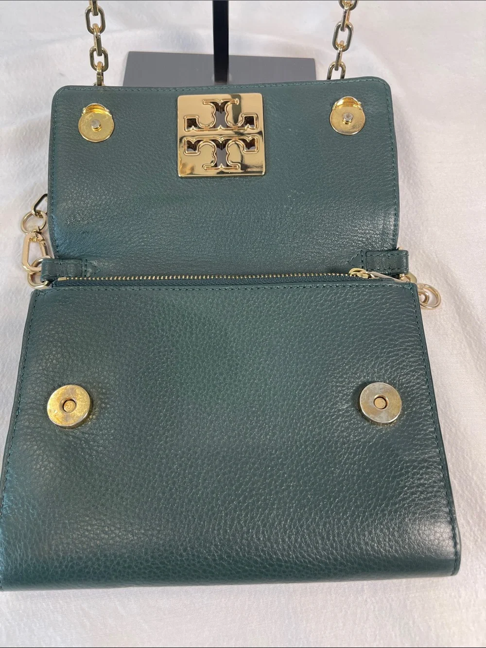 Tory Burch Britten Chain Wallet Crossbody Pebbled Leather Green Gold Authentic