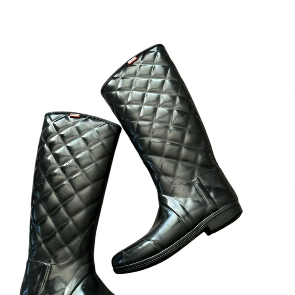 HUNTER Quilted Savoy Tall Pull On Black Refined Gloss Rain Boots