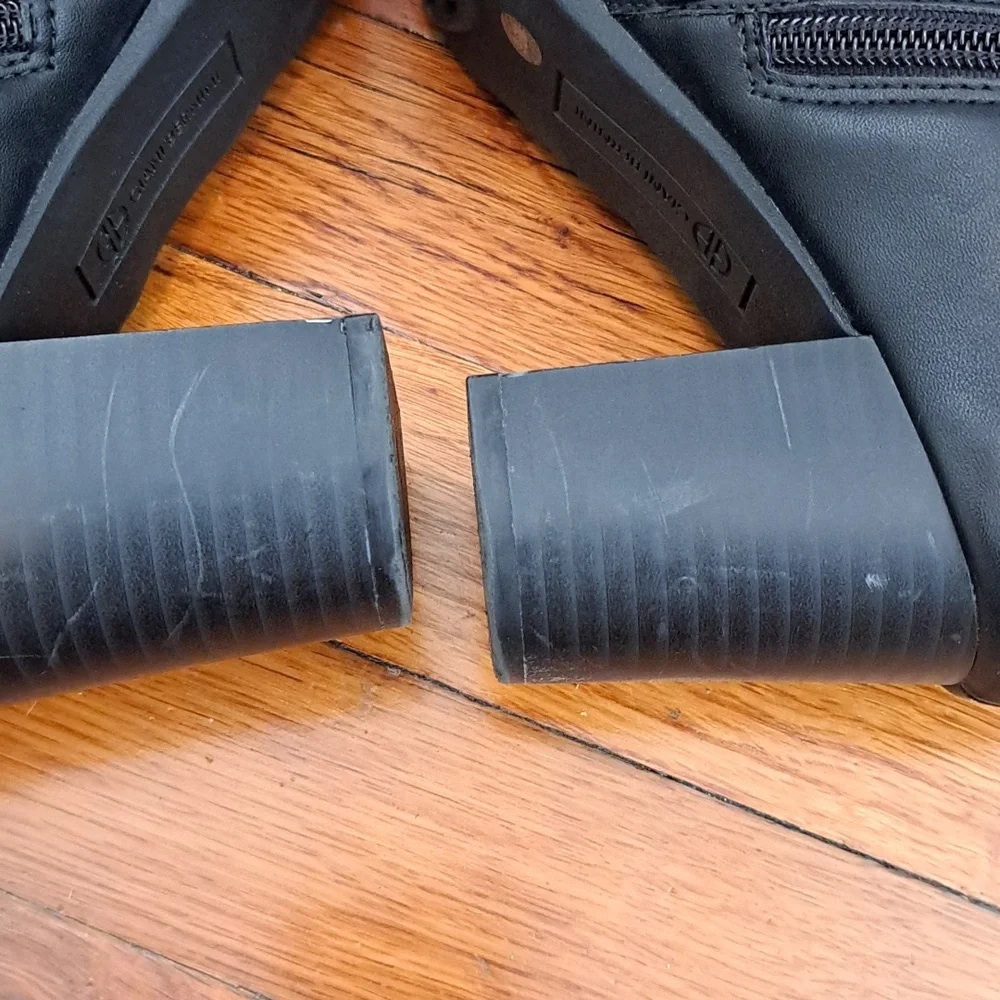 Artemyss Booties 7/19