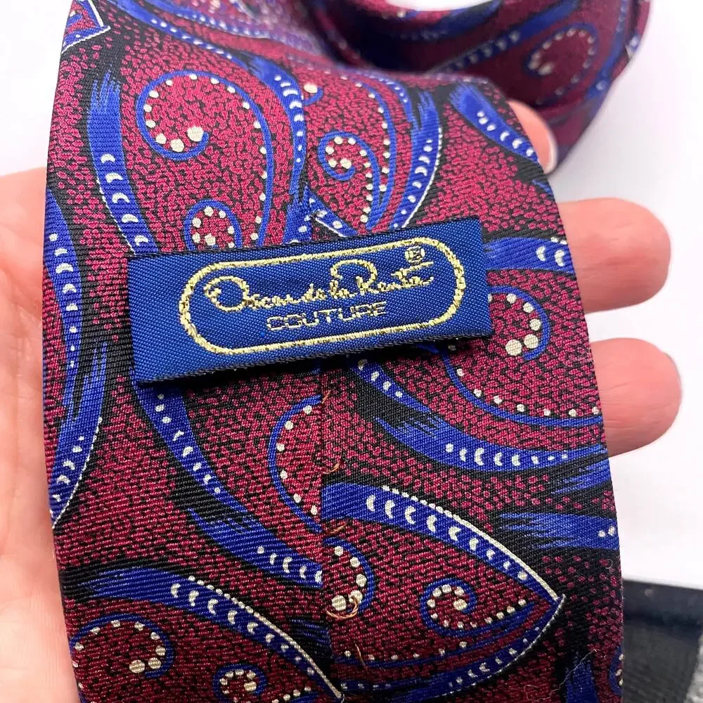 Oscar de la Renta burgundy blue