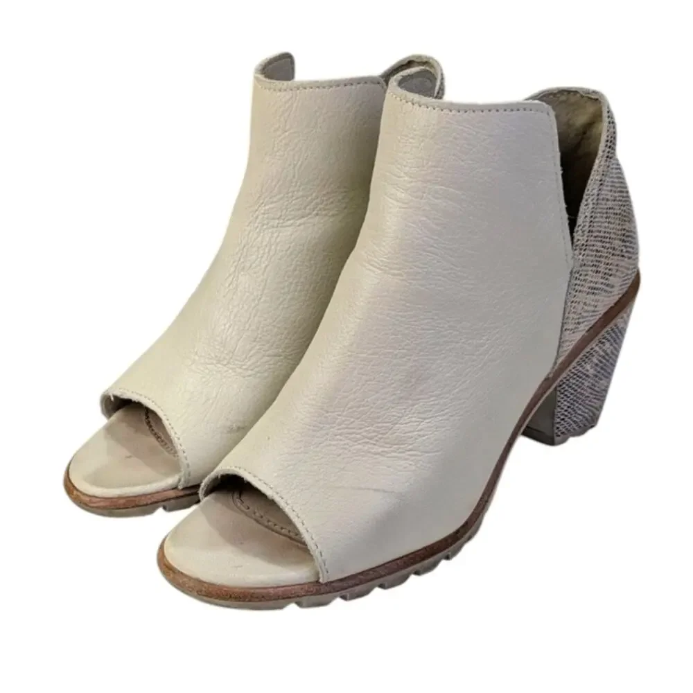 Sorel Nadia Peep Toe Booties EUC $175 Size 36/US 5  S3501