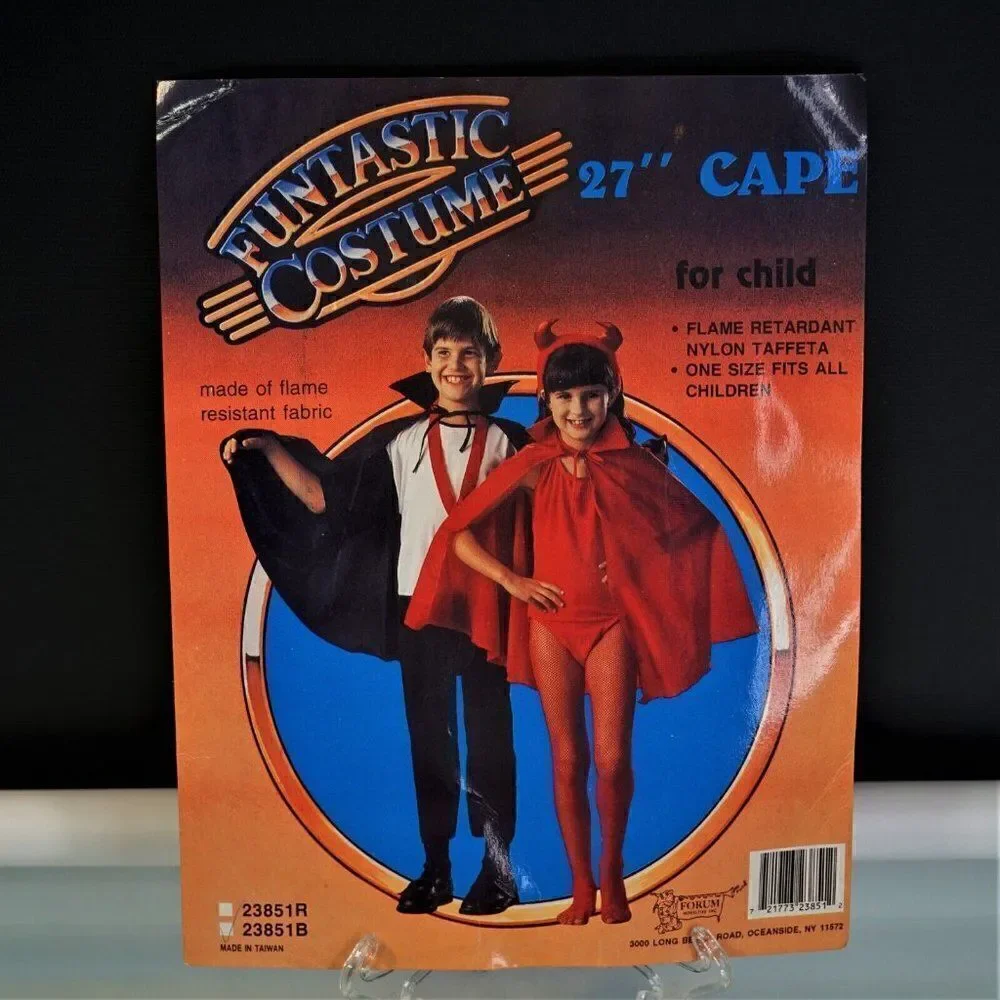 Halloween Cape Vintage Kids Funtastic Costume One Size Fits All 27