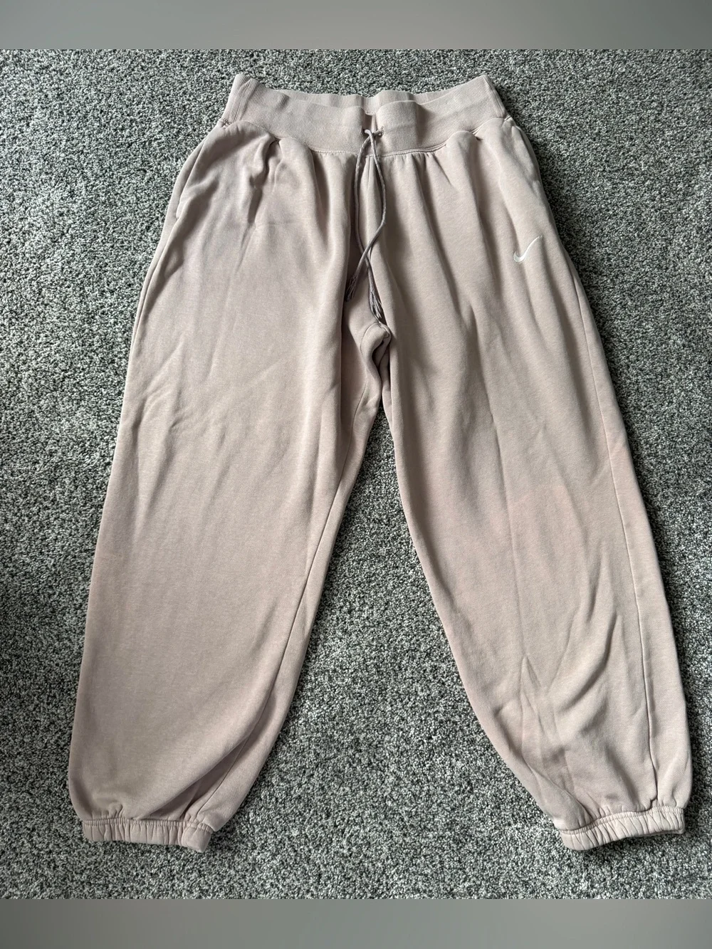 Nike oversized sweatpants